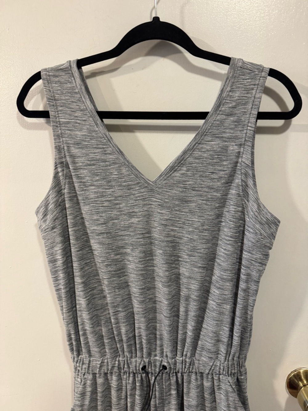 Old Navy Active Gray Sleeveless Pants Jumpsuit Size Small - Picture 2 of 8